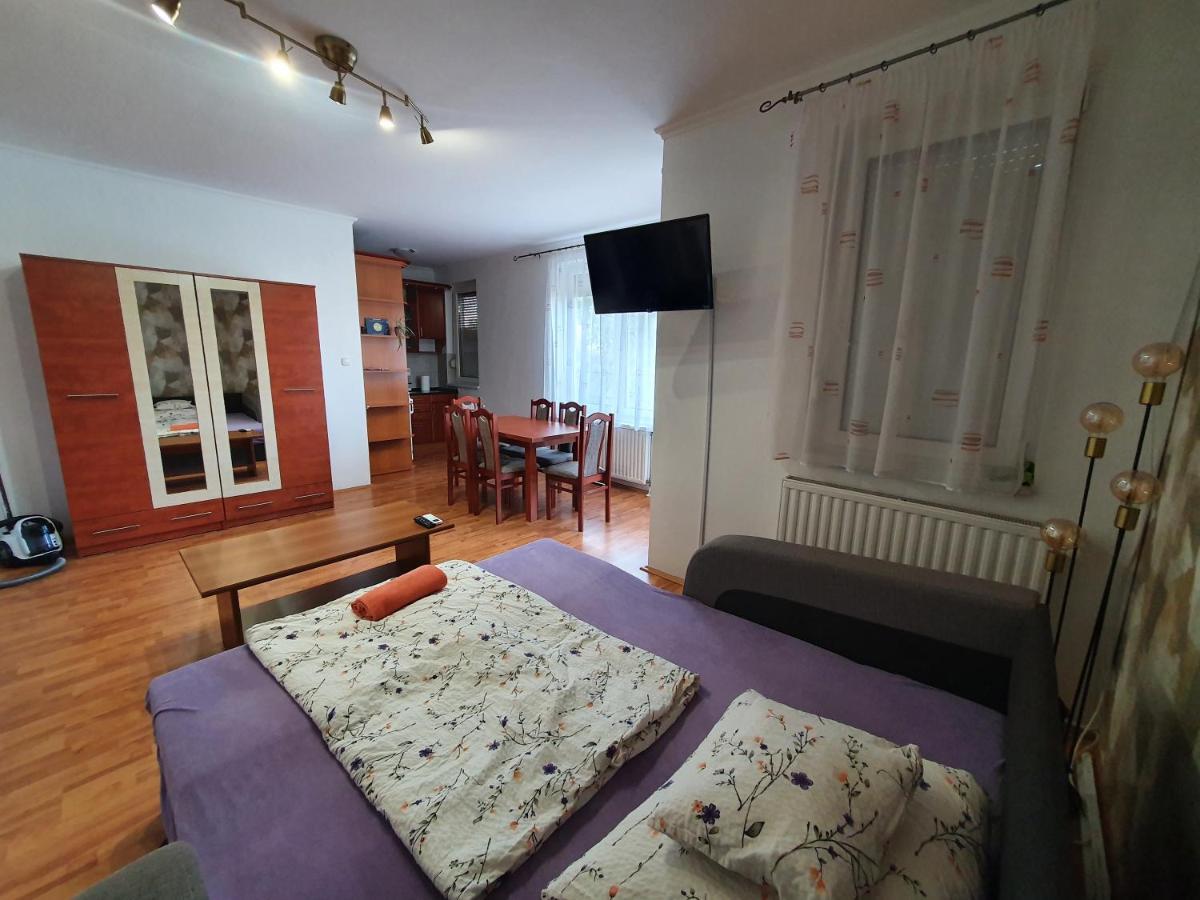 Fischer Apartman 3 Hajduszoboszlo Exterior photo
