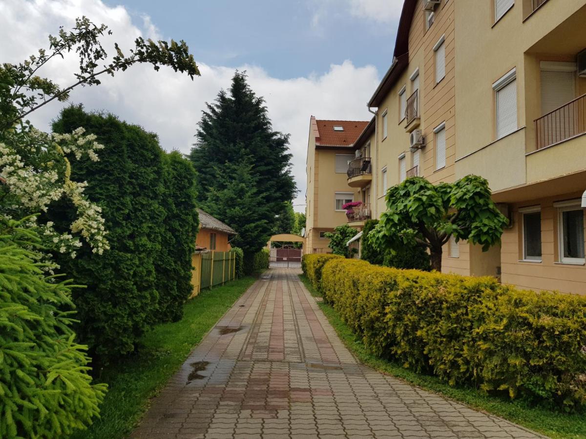 Fischer Apartman 3 Hajduszoboszlo Exterior photo